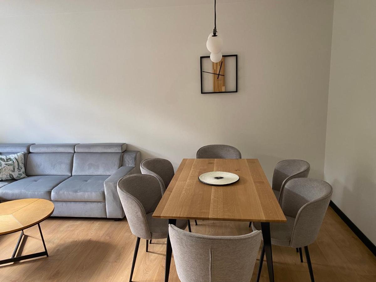 Apartamenty Przy Parku Szwedzkim Szczawno-Zdroj Ngoại thất bức ảnh
