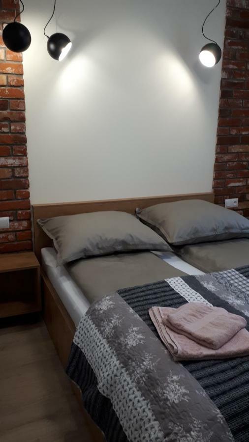 Apartamenty Przy Parku Szwedzkim Szczawno-Zdroj Ngoại thất bức ảnh